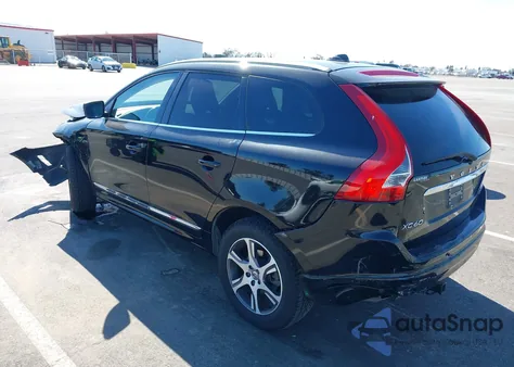 2015 Volvo Xc60 T6 из США, поврежденный, VIN YV4902RK0F2703082